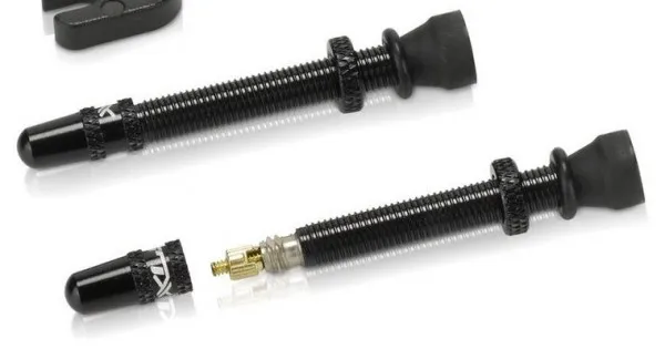 Set valve tubeless XLC negre 45mm Preț mic